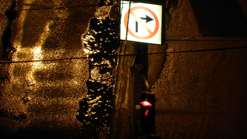 Illustration for article titled Ten Ways City Planners Screw Up Traffic LIghts